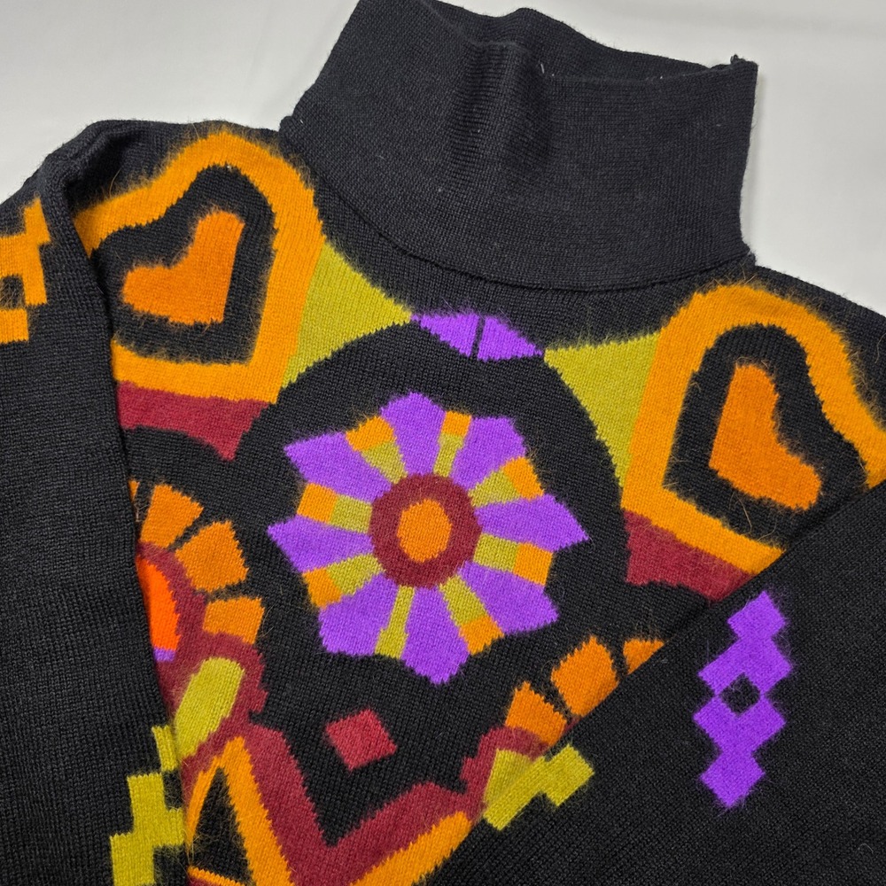 Bogner Vintage Turtleneck Sweater Black Wool Angora Intarsia Floral Womens 8